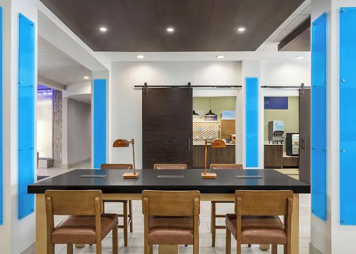 Holiday Inn Express